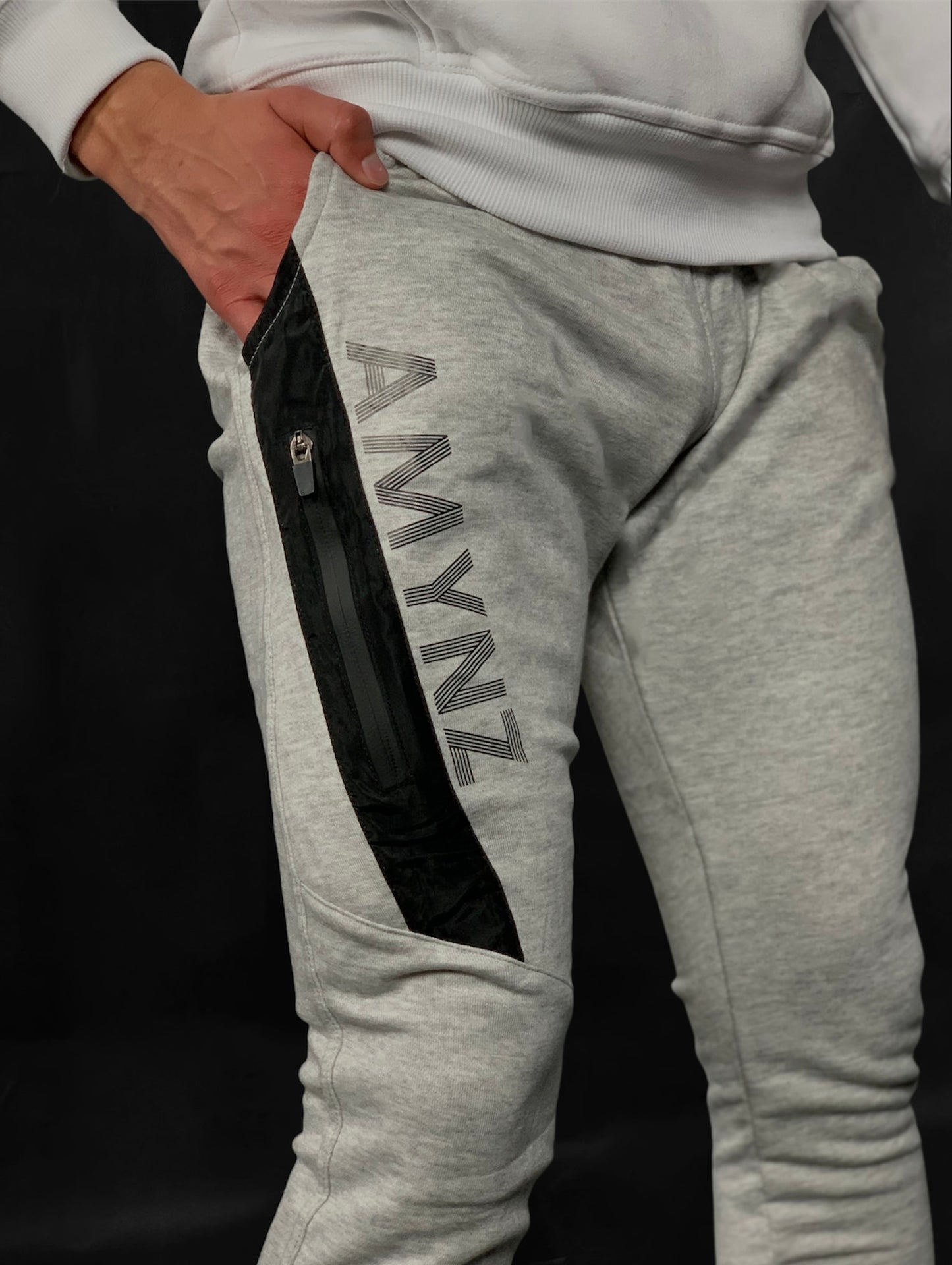 WINTER ESSENTIAL TAPERED JOGGERS X Marble Grey