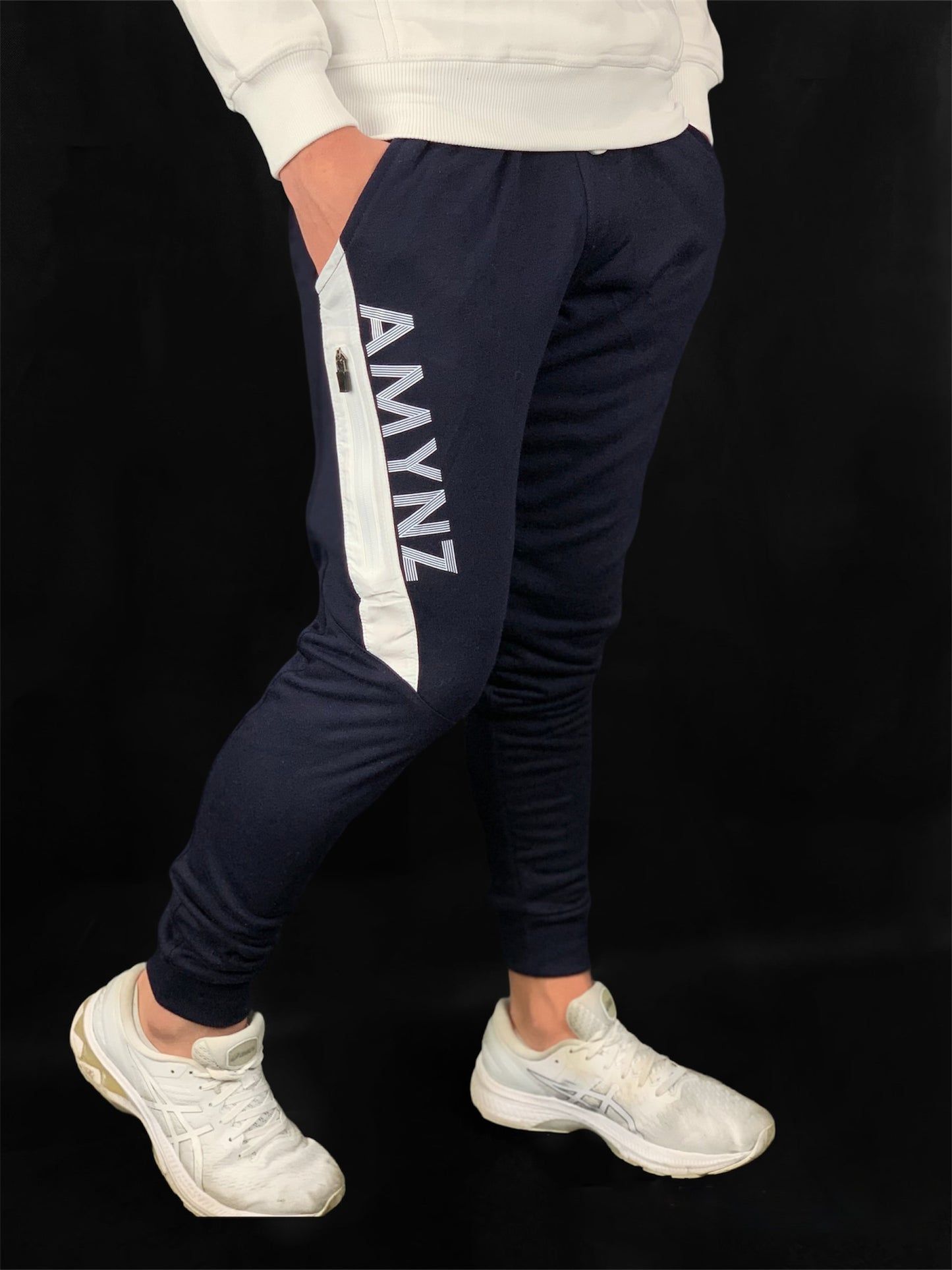 WINTER ESSENTIAL TAPERED JOGGERS X NAVY